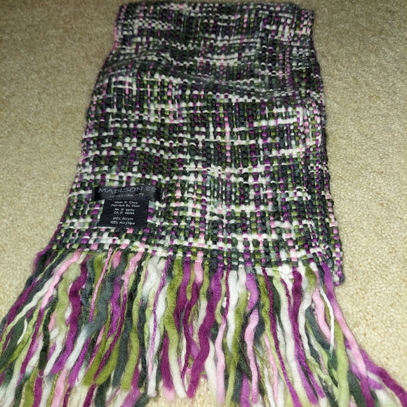 Madison 88~Multicolored Purple Green Woven Knit Scarf Tassel Details - Picture 2 of 13